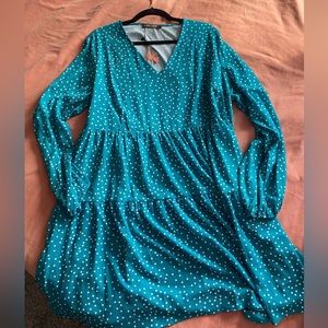 NWT Green polka dot Swing shift dress